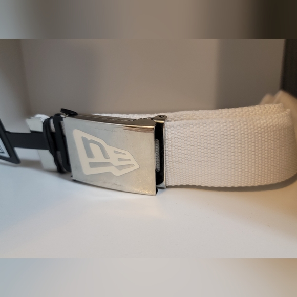 BNWT - New Era Canvas Belt OSFA - Picture 1 of 4